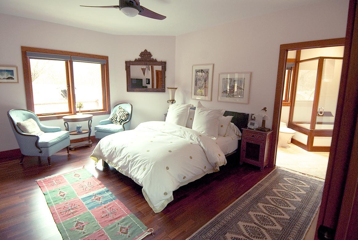 East Hampton Art House Bed And Breakfast Exterior photo